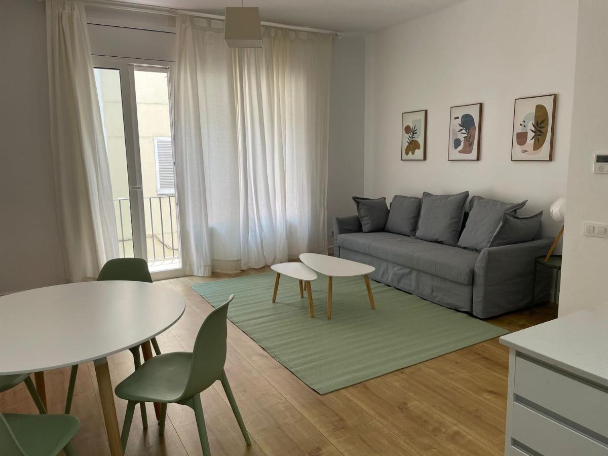 Gaudi Street Apartments Sitges Eksteriør bilde