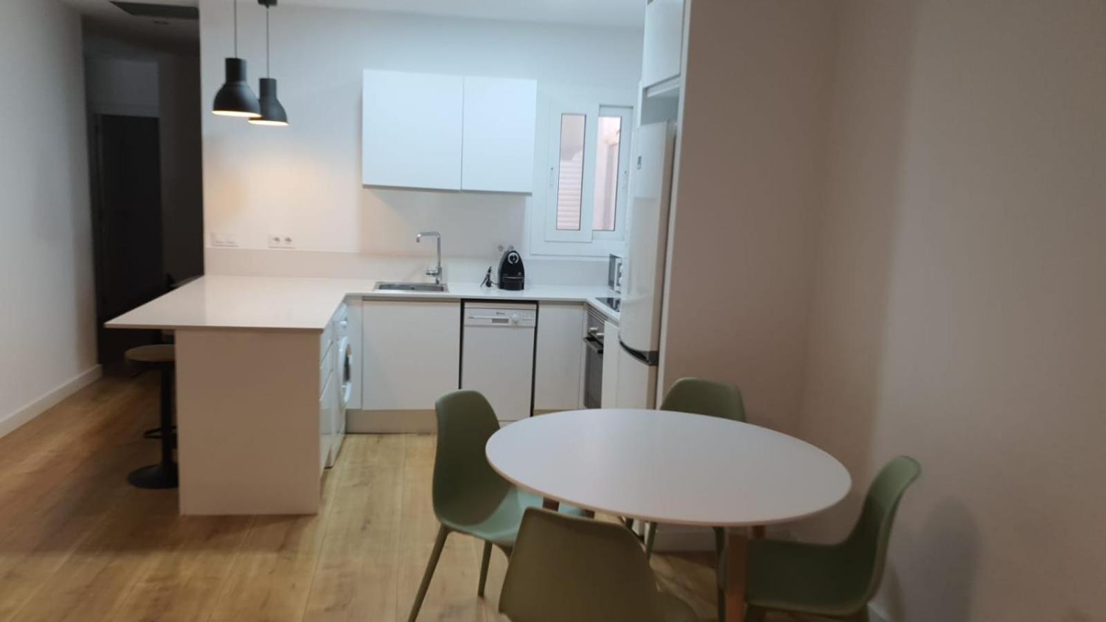 Gaudi Street Apartments Sitges Eksteriør bilde
