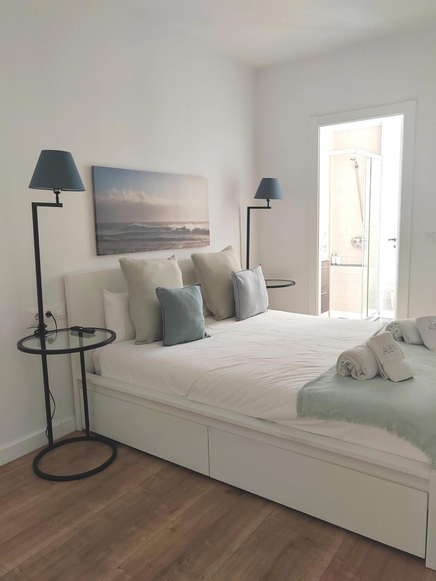 Gaudi Street Apartments Sitges Eksteriør bilde